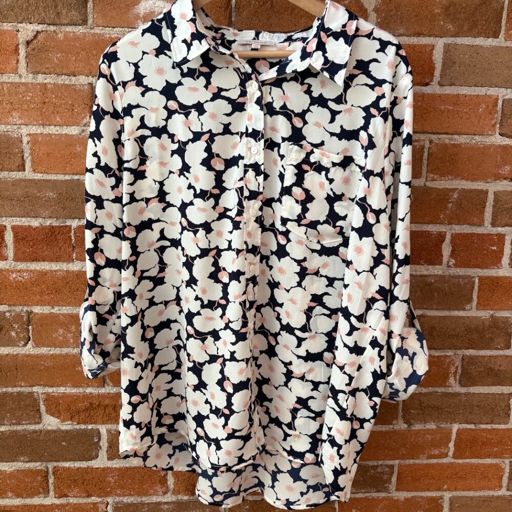 Skies Are Blue Navy and White Floral Button-Down Shirt